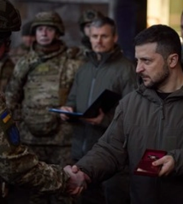 &quot;За это респект&quot;: стало известно, как на передовой отреагировали на визит Зеленского в Бахмут