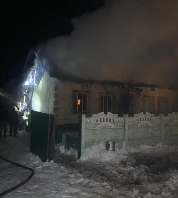 У селі на Рівненщині горів будинок, в якому живе дві сім`ї