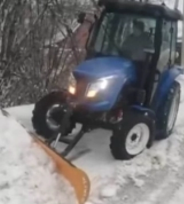 На вулицях Сарн зі снігом боротиметься нова техніка