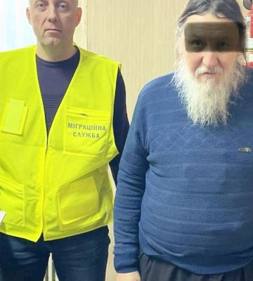 На Закарпатті видворять настоятеля монастиря УПЦ через російський паспорт