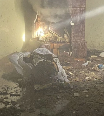 Чоловік розтопив піч, щоб погрітися: в будинку у Виноградові спалахнула пожежа