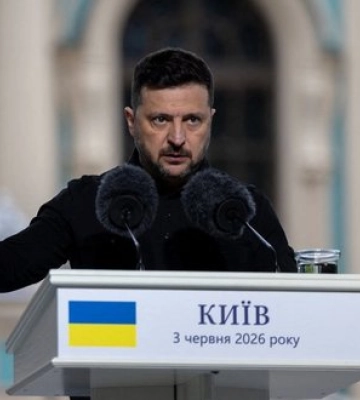 Зеленский дал Лукашенко неделю на демонтаж ретрансляторов для дронов