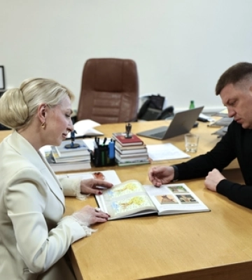 Волинський дослідник присвятив нову книгу 600-річчю з'їзду монархів у Луцьку 