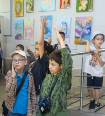 Останній дзвоник, нові відкриття і море вражень: другокласники Первомайської гімназії №4 завітали до Артхабу «Вінграновський»