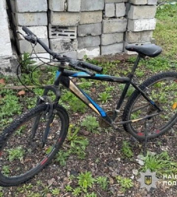 За ніч викрав велосипед, мопед і мотоцикл: на Житомирщині чоловік влаштував «транспортну естафету»