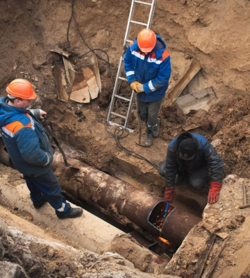 У чотирьох районах Одеси тривають ремонти тепломереж 