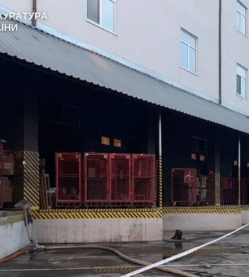 Теракт у Києві: вибух на поштовому терміналі Оболоні розслідує СБУ