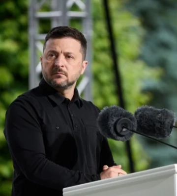 «Россия день за днем теряет инициативу». Зеленский заявил, что сейчас самая «благоприятная» для Украины ситуация за 2,5 года