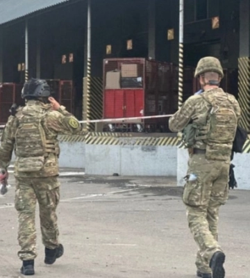 Вибух у поштовому терміналі в Києві кваліфікують як теракт – прокуратура