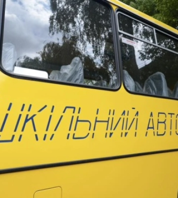 На Вінниччині ще шість громад отримали інклюзивні шкільні автобуси