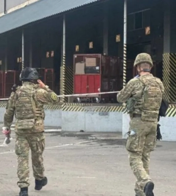 В Киеве взорвалась посылка на почтовом терминале: есть погибший и раненые