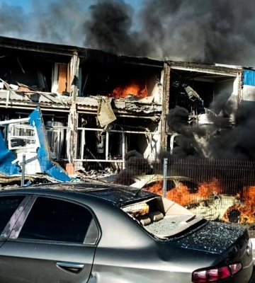 На Київщині внаслідок атаки РФ на харчове підприємство є загиблий та травмовані