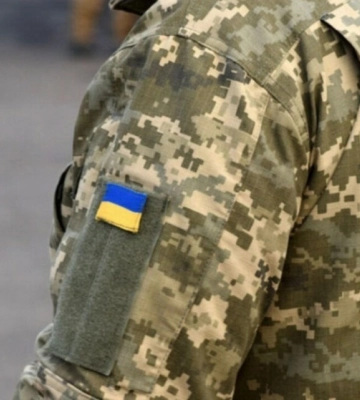 Полиция сообщила о подозрении военному ТЦК и члену ДФТГ за избиение ветерана в Киеве