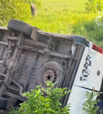На Харківщині перевернувся автобус зі школярами: багато травмованих 