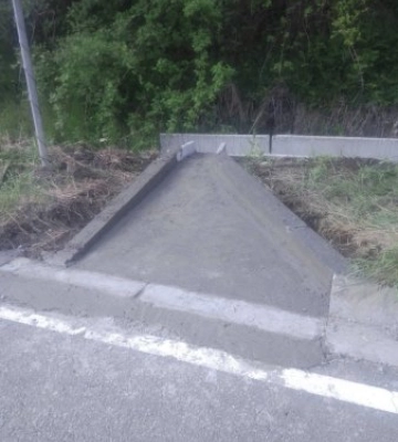Водії помічають не всі зміни: на дорогах Закарпаття триває масштабне оновлення інфраструктури