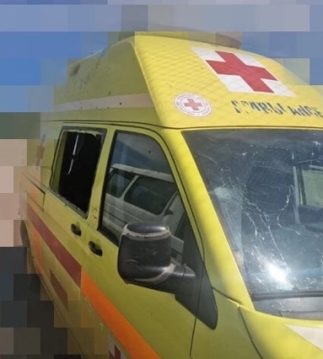 Російський дрон поцілив по авто Червоного Хреста