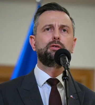 «Геноцид залишається геноцидом». Глава Міноборони Польщі звернувся до України