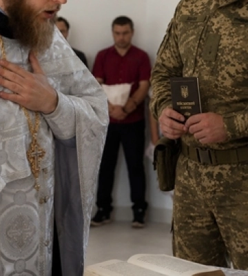 У Володимирі московський піп зімітував серцевий напад перед вагітною дружиною, щоб його не забрали в ТЦК