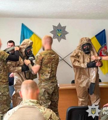 Спецпризначенців КОРД на Рівненщині навчали діяти в умовах хімічної небезпеки
