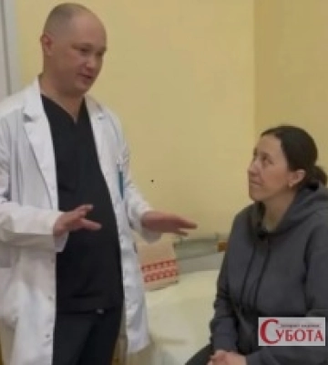 Чотири місяці з органами не на місці: львівські хірурги врятували жінку, у якої шлунок і селезінка опинилися в грудній клітці