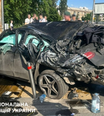 Смертельна ДТП у Києві на Чоколівському бульварі: водій перебуває під конвоєм, йому готують підозру