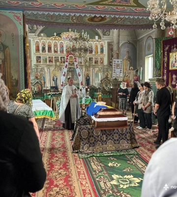 Нововолинська громада назавжди попрощалася з Героєм Ігорем Савчуком