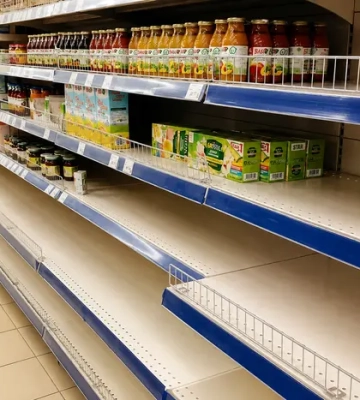 Вслед за бензином: в Крыму начали ограничивать продажу продуктов
