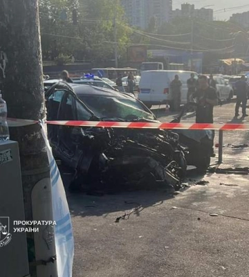 "Был очень громкий взрыв, машину подняло в воздух": эксклюзивные детали смертельного ДТП в Киеве