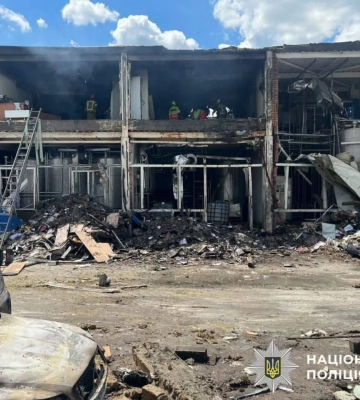 В Киевской области количество пострадавших в результате удара по пищевому предприятию возросло до 9