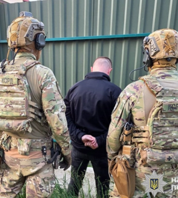 В Хмельницком 16-летнего подозревают в ограблении военнослужащего, вернувшегося из плена