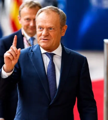 Польський прем'єр поклав на Київ відповідальність за скандал з УПА