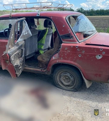 FPV-дрон вибухнув поблизу автівки на Харківщині: загинула жінка, двоє поранені