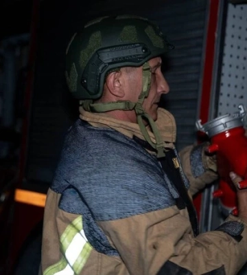 Нічна атака на Одещину: під ударом опинилися готель, складські приміщення та приватний сектор