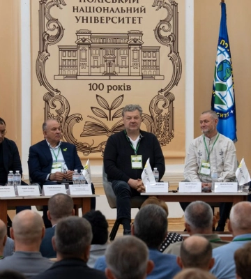 Підтримка виробників, адаптація до стандартів ЄС та розвиток сільських територій: ключові теми Форуму аграріїв Житомирщини