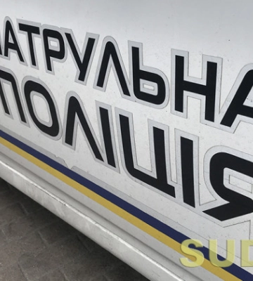 У Дніпрі чоловік кинув гранату в бік поліцейських: є загиблий та поранені