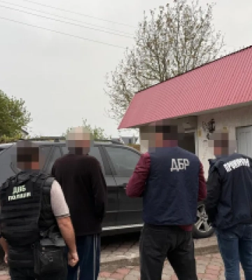 ГБР разоблачило экс-полицейского, который годами «доил» предпринимателей Львовщины