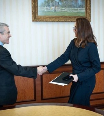 Свириденко провела зустріч із місією МВФ у Києві