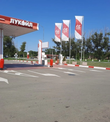 Кримчани ринули заправлятися до Краснодарського краю, на АЗС величезні черги