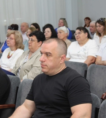 У Кропивницькому відбулася чесна розмова про майбутнє освіти, реформу і виклики