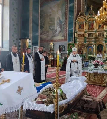 На Волині в останню дорогу провели Героя Олександра Дмитрука
