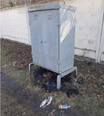 У Києві засуджено найманця ворога, який намагався підпалити релейну шафу на залізниці