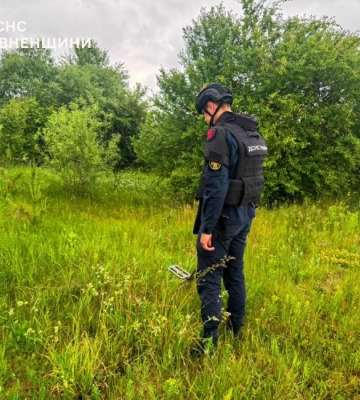У трьох районах на Рівненщині виявили вибухонебезпечні предмети (ФОТО)