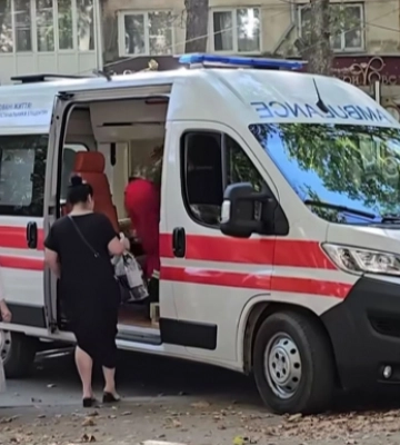 Окупанти вдарили по АЗС у Херсоні, поранено працівника