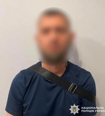У Харкові поліція знайшла та затримала грабіжника, який з ножем напав на жінку