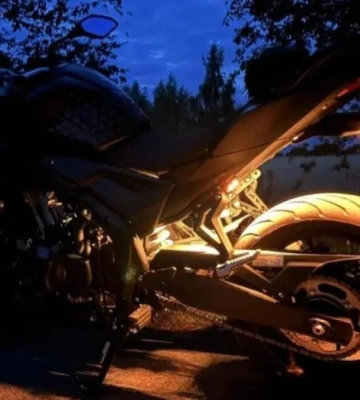 На Волині мотоцикліст в’їхав у групу підлітків: семеро травмованих
