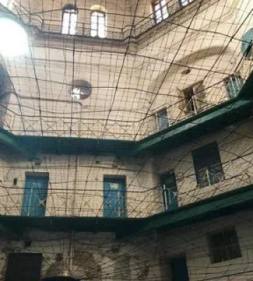 Керівництво Одеського СІЗО відсторонили після появи відео зі знущаннями над ув’язненим