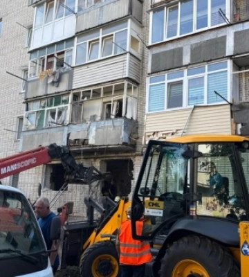 Атака дронів на Конотоп: загинула жінка, троє поранених