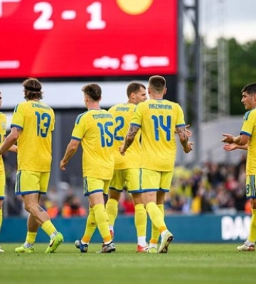 Украина уступила Дании в остановленном матче: обзор игры