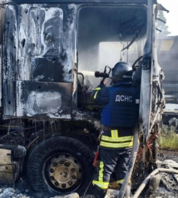 На Чернігівщині за добу через обстріли РФ поранені двоє людей, пошкоджені підприємства й будинки