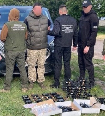 Замість фронту – на продаж: прикордонники викрили військовослужбовця, який торгував дронами. ВІДЕО+ФОТОрепортаж
